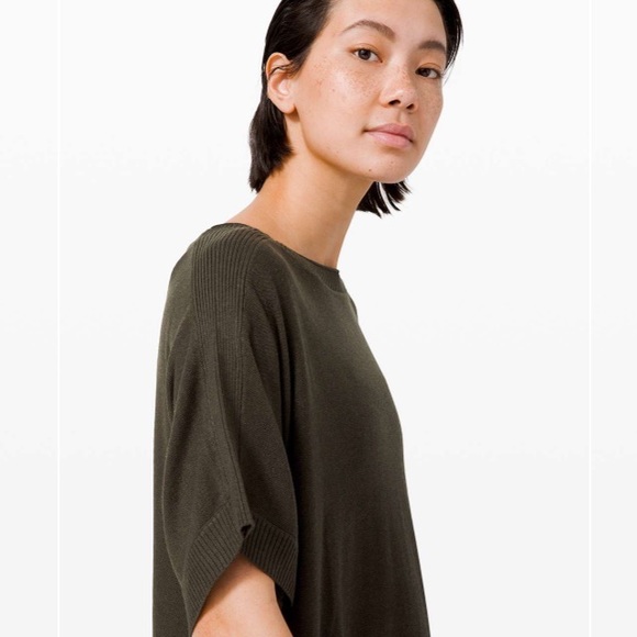 NWT - Lululemon Be At Ease Poncho - One Size - Picture 4 of 6